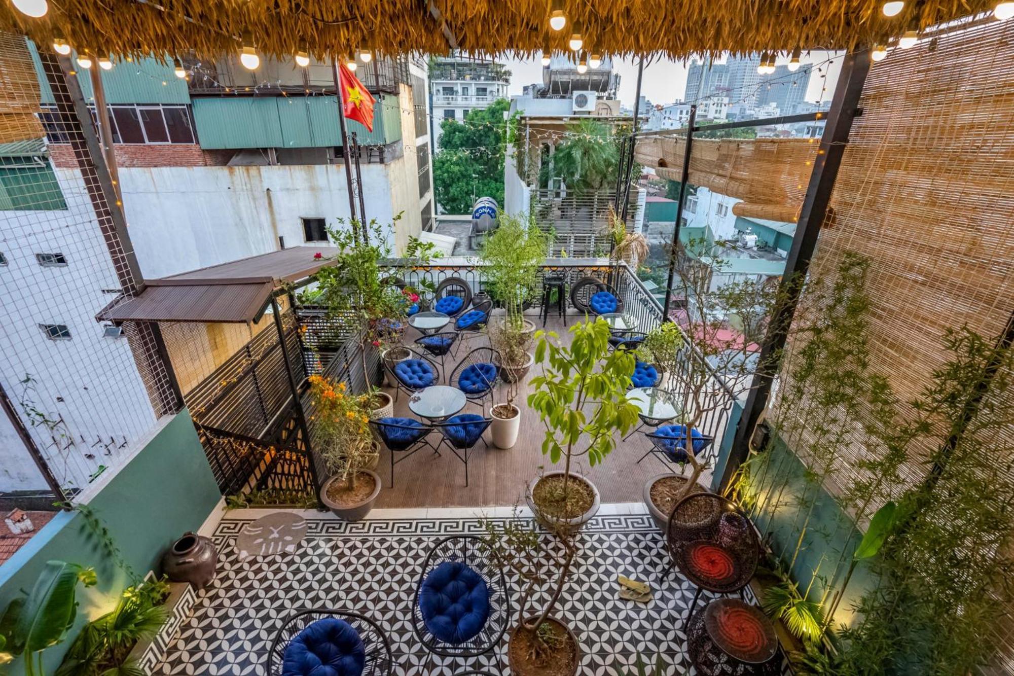 Hanoi Ben'S Apartment And Hotel Экстерьер фото